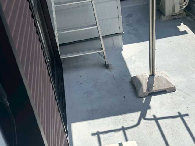 出入口側の床面状況